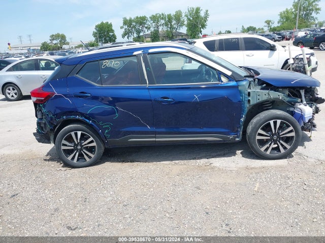 3N1CP5CU5KL562019 Nissan KICKS SR