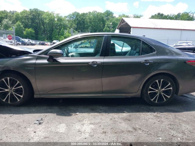 4T1B21HK9KU511213 Toyota Camry Hybrid Se