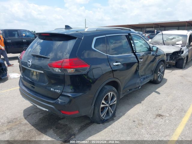 JN8AT2MV1HW251362 Nissan Rogue Sl