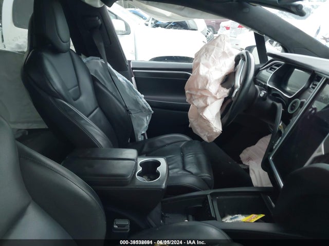 2016 TESLA MODEL X 5YJXCBE45GF011293 Photo 4