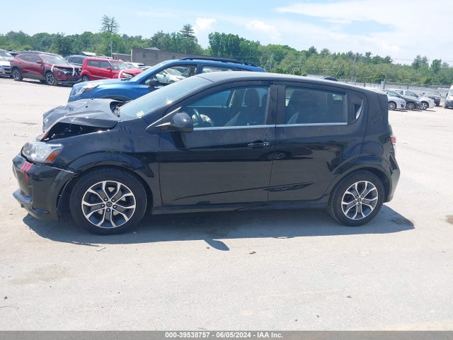 Chevrolet SONIC LT 2019 1G1JD6SBXK4139437 Image 14