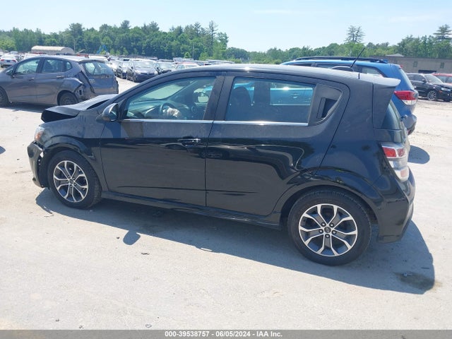 Chevrolet SONIC LT 2019 1G1JD6SBXK4139437 Image 3