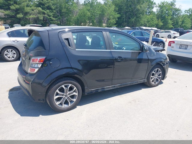 Chevrolet SONIC LT 2019 1G1JD6SBXK4139437 Image 4