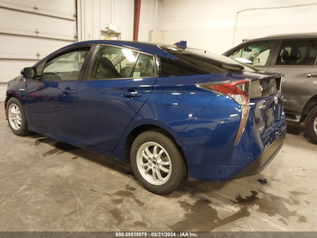 Toyota Prius Four 2017 JTDKARFU8H3053298 Image 3