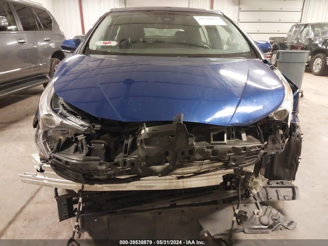 Toyota Prius Four 2017 JTDKARFU8H3053298 Image 6