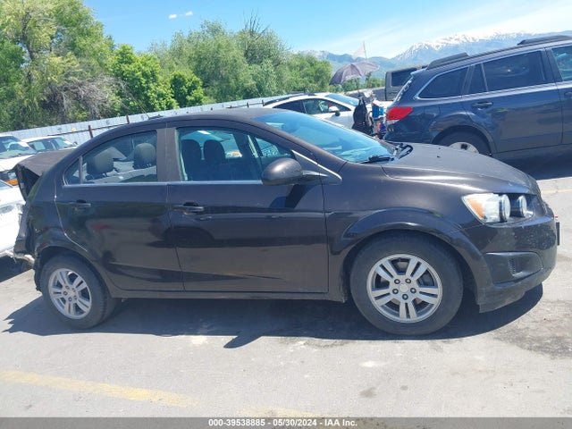 Chevrolet Sonic Lt Auto 2015 1G1JC5SH9F4151960 Image 13