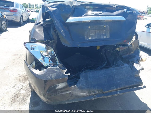 Chevrolet Sonic Lt Auto 2015 1G1JC5SH9F4151960 Image 6