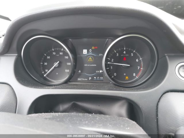 SALCR2RX2JH744001 Land Rover Discovery Sport Hse