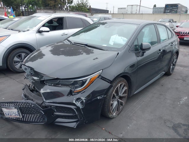 Toyota COROLLA SE 2021 5YFS4MCE2MP065486 Image 2