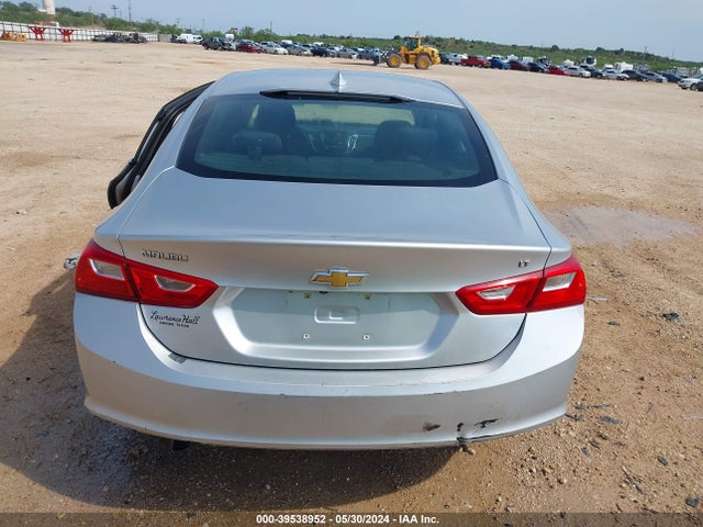 Chevrolet MALIBU LT 2018 1G1ZD5ST8JF130275 Image 16