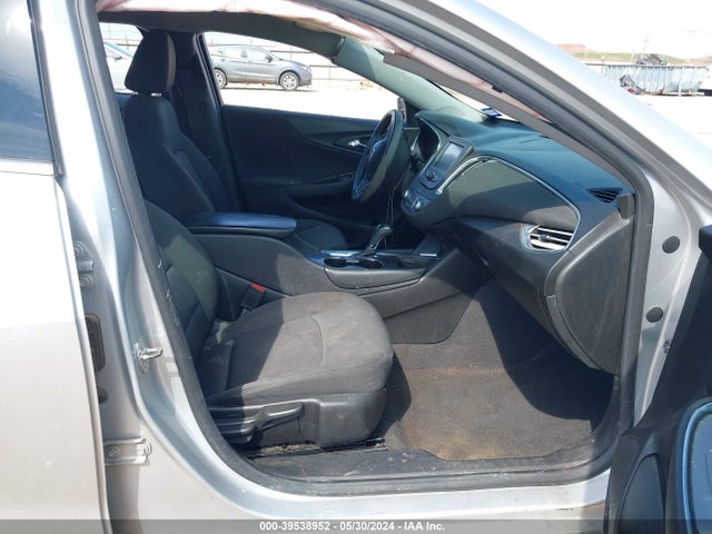 Chevrolet MALIBU LT 2018 1G1ZD5ST8JF130275 Image 5