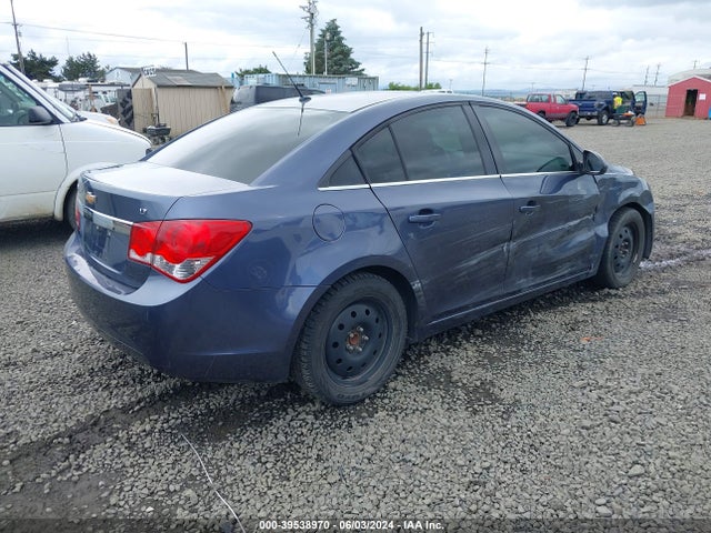 1G1PK5SB3E7162300 Chevrolet CRUZE LT