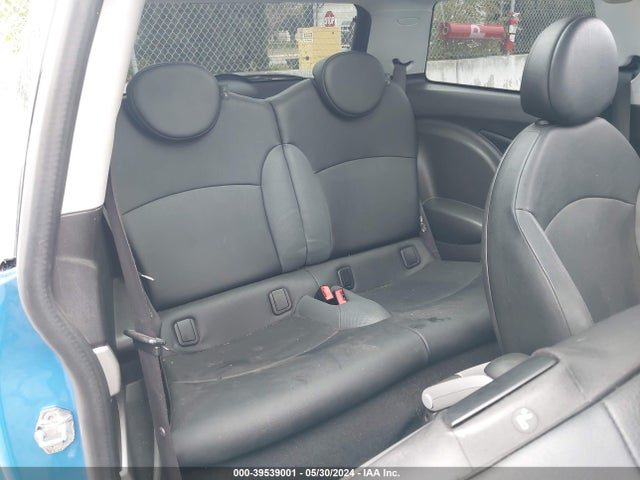 2008 MINI COOPER S WMWMF73588TV37870 Photo 7
