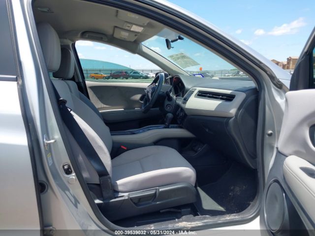 3CZRU5H31GM717287 Honda HR-V LX