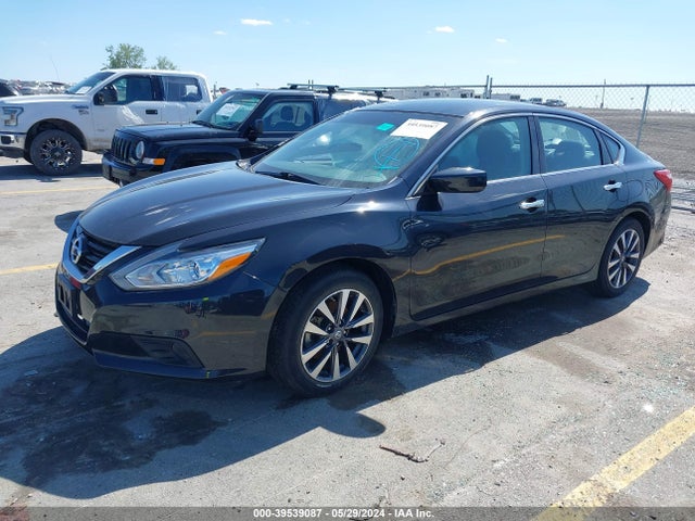 Nissan Altima 2.5 Sv 2017 1N4AL3APXHC250368 Image 2