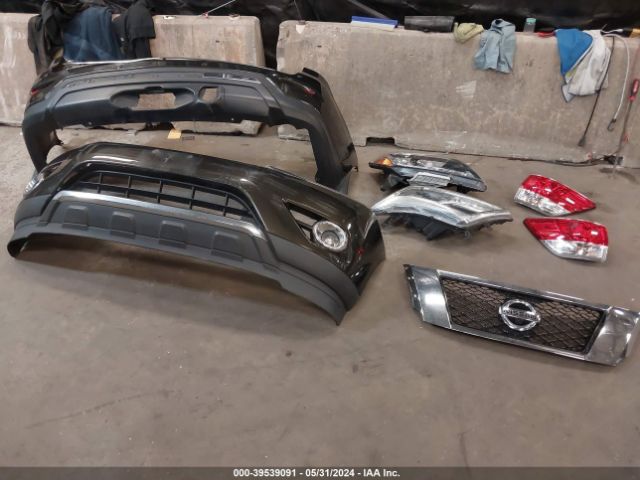5N1AR2MM4FC630982 Nissan Pathfinder Sl