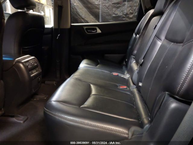 5N1AR2MM4FC630982 Nissan Pathfinder Sl