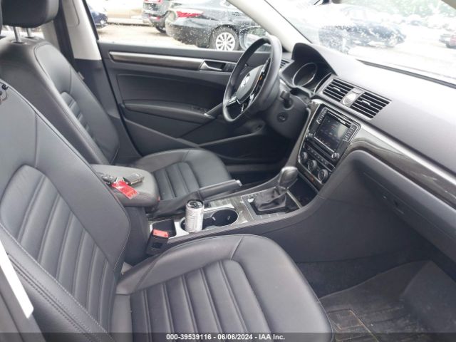 1VWCT7A34HC047061 Volkswagen Passat 1.8t Sel Premium