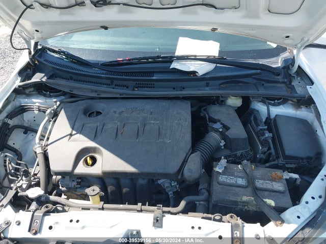 Toyota COROLLA LE 2018 2T1BURHE2JC062900 Image 10