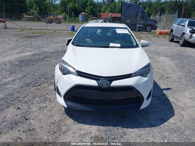 Toyota COROLLA LE 2018 2T1BURHE2JC062900 Image 12