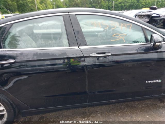 3FA6P0RU9GR322194 Ford Fusion Hybrid Titanium