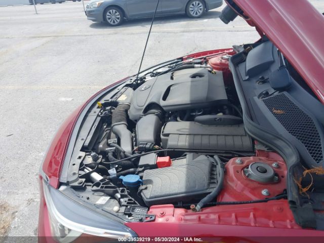 SJKCH5CP9HA038888 Infiniti Qx30 Luxury