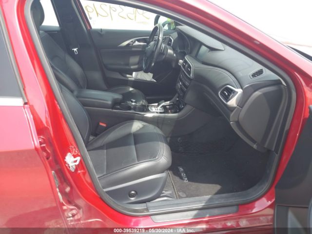 SJKCH5CP9HA038888 Infiniti Qx30 Luxury