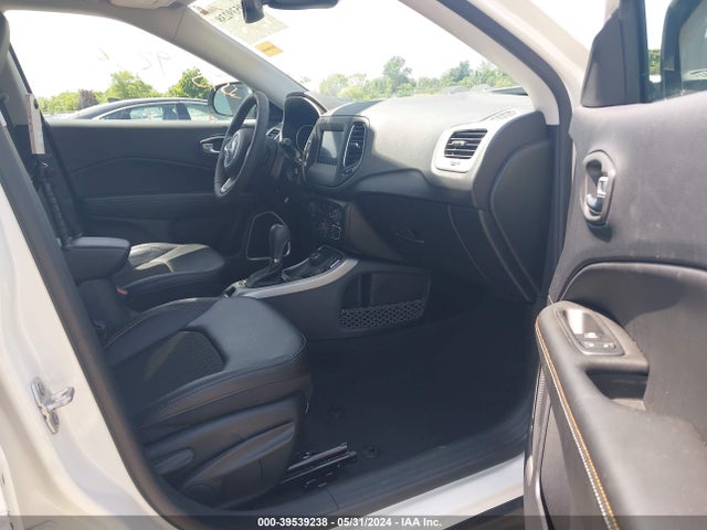 3C4NJDBB3MT572116 Jeep Compass Latitude 4x4
