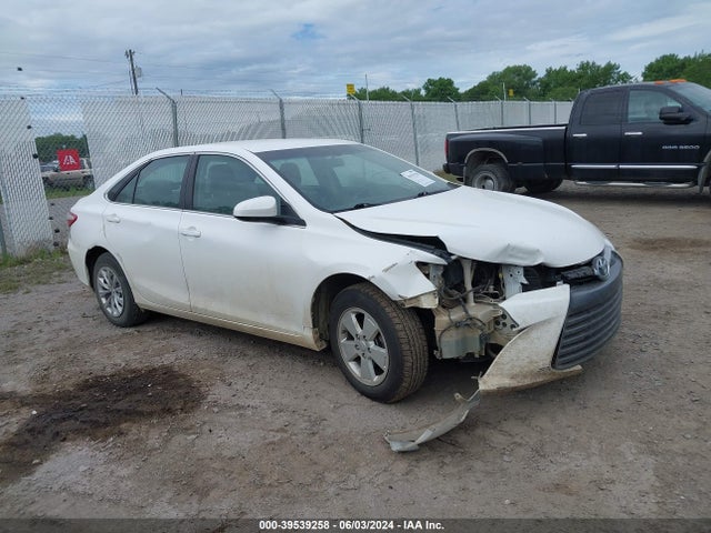 Toyota CAMRY LE 2017 4T1BF1FK8HU314338 главное изображение