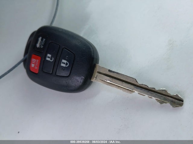Toyota CAMRY LE 2017 4T1BF1FK8HU314338 Image 11