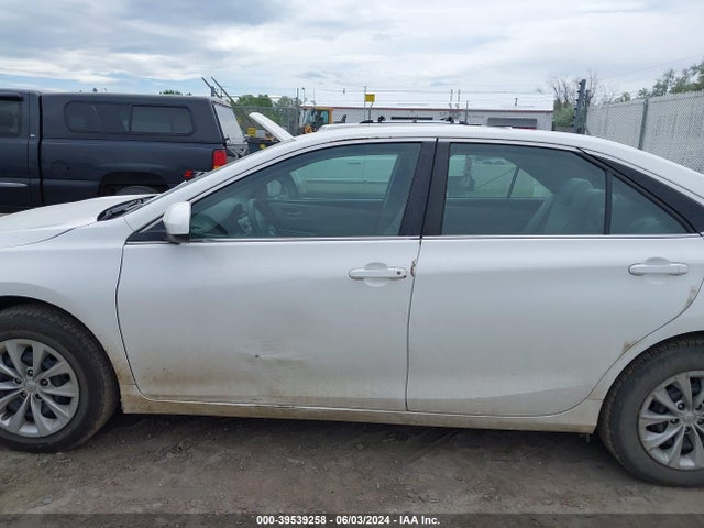Toyota CAMRY LE 2017 4T1BF1FK8HU314338 Image 21