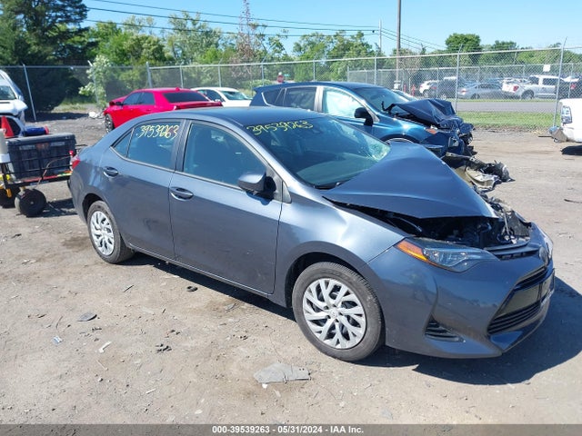 Toyota COROLLA LE 2019 5YFBURHE3KP895185 головне зображення