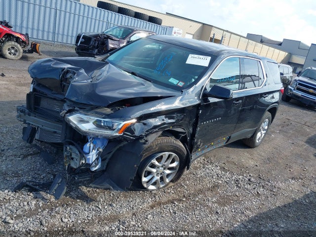 Chevrolet Traverse Ls 2019 1GNEVFKW9KJ155940 Image 2