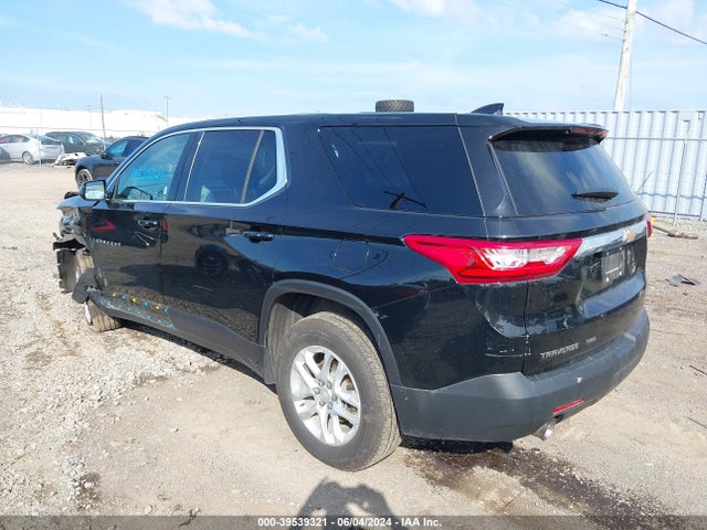 Chevrolet Traverse Ls 2019 1GNEVFKW9KJ155940 Image 3
