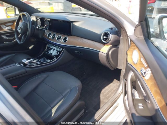 WDDZH6GB6HA152113 Mercedes-Benz E 400 4matic
