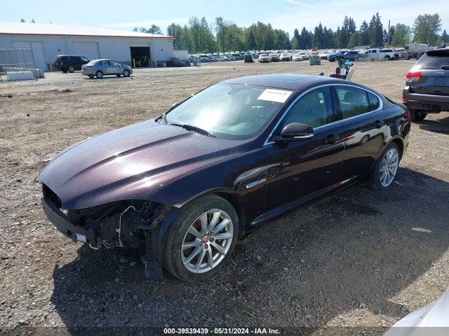 2015 JAGUAR XF SAJWA0FSXFPU68805 Photo 1