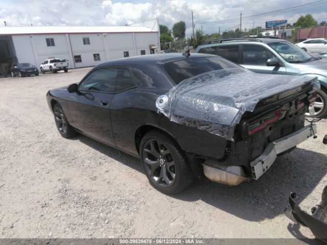 2C3CDZAG7JH258261 Dodge Challenger Sxt Plus