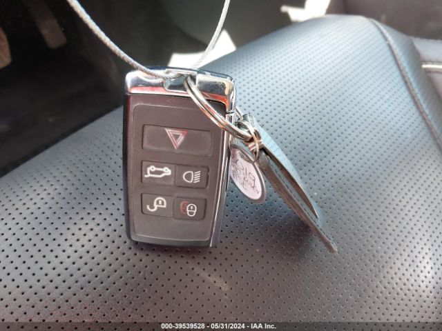 SALRT2RV7KA094859 Land Rover Discovery Hse Luxury