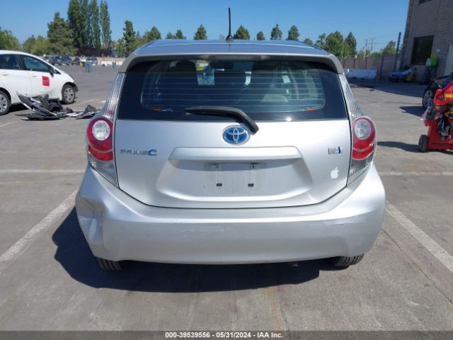 JTDKDTB36E1560211 Toyota Prius C One