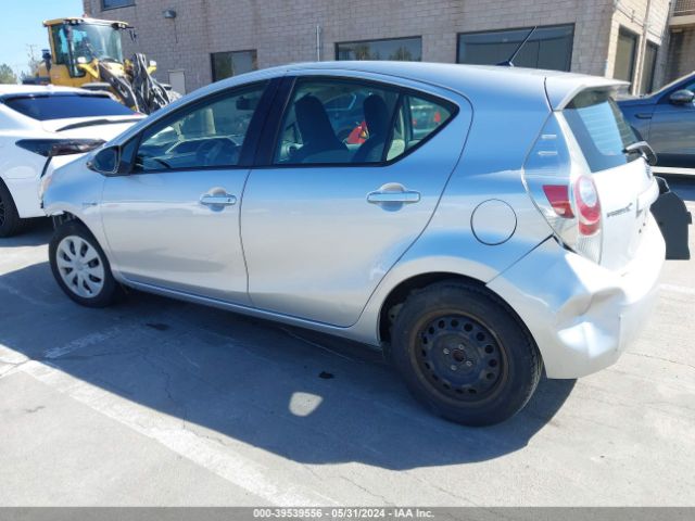JTDKDTB36E1560211 Toyota Prius C One
