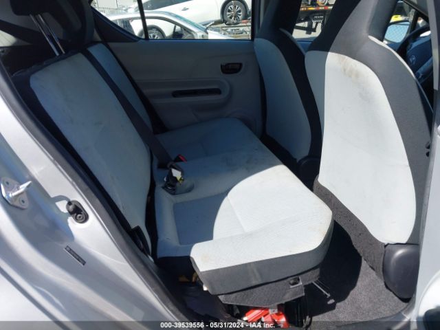JTDKDTB36E1560211 Toyota Prius C One