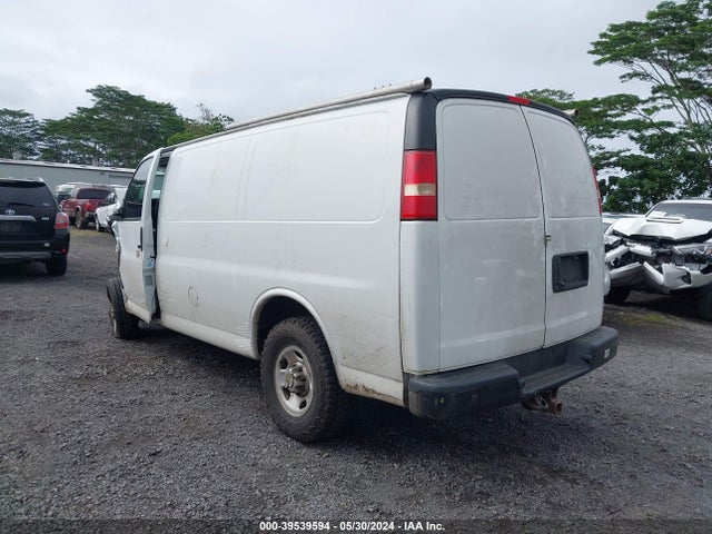 Chevrolet Express 2500 Work Van 2014 1GCWGFCA9E1210000 Image 3
