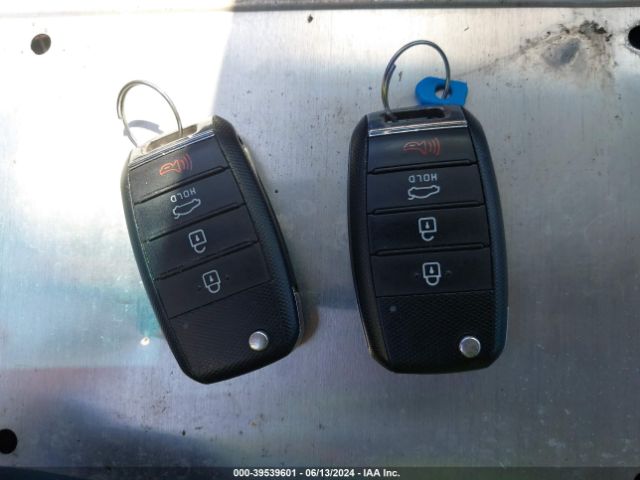 5XXGT4L36JG184928 KIA Optima Lx