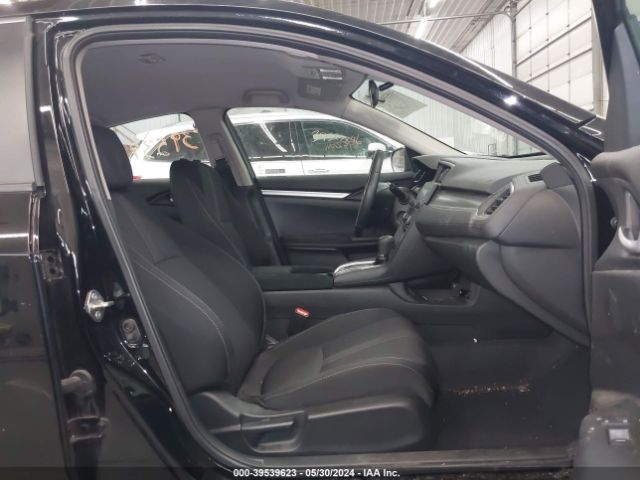 19XFC2F63LE205817 Honda Civic Lx