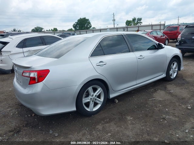 Toyota CAMRY SE 2014 4T1BF1FK4EU735999 Image 4