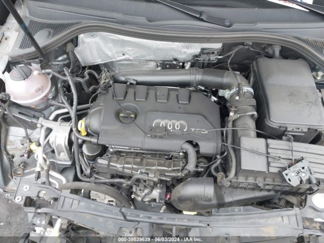 WA1GFCFS8GR010962 Audi Q3 2.0t Premium Plus