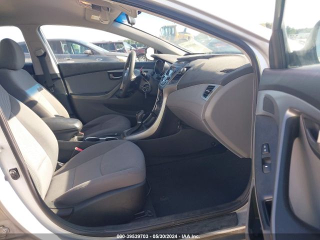 5NPDH4AE0EH473340 Hyundai ELANTRA SE