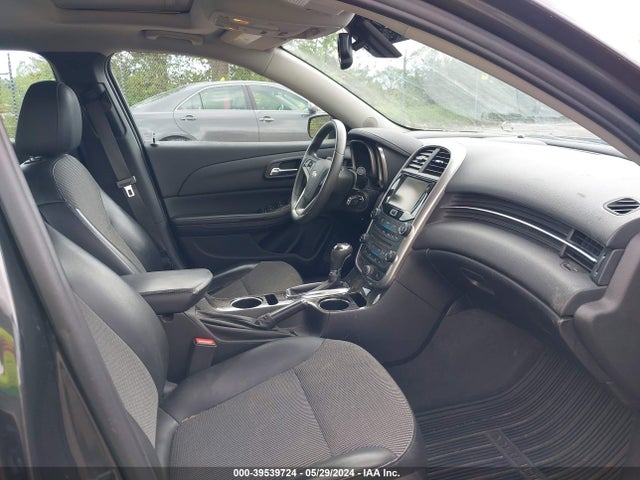 Chevrolet MALIBU 1LT 2015 1G11C5SLXFF316259 Image 5