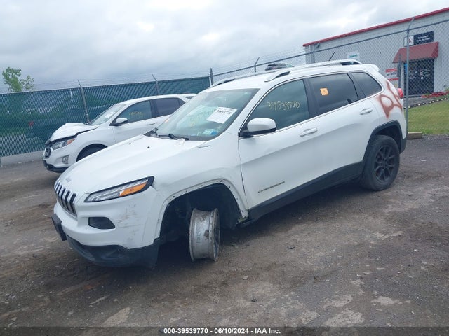 1C4PJMCB2HW625346 Jeep Cherokee Latitude 4x4