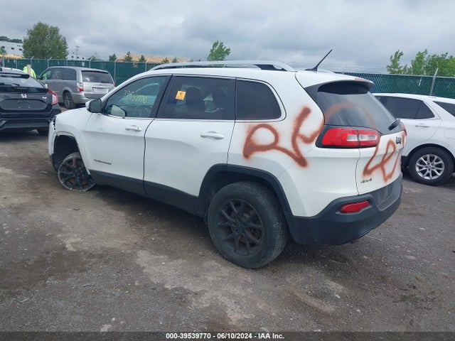 1C4PJMCB2HW625346 Jeep Cherokee Latitude 4x4